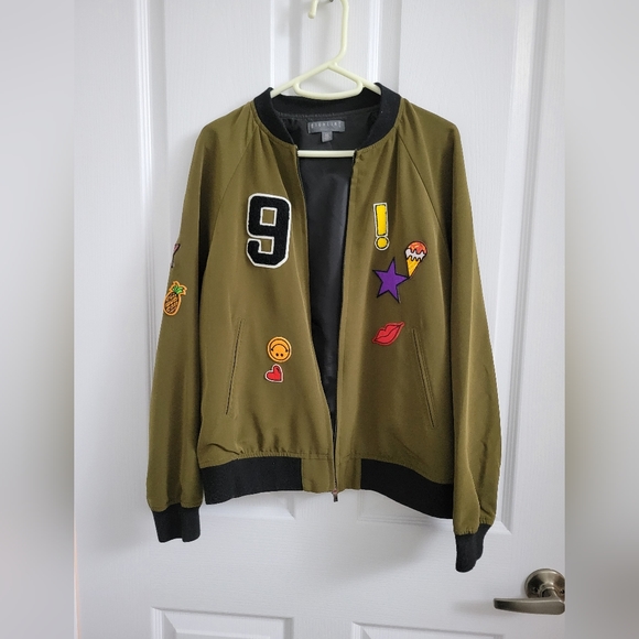 💛🤎Stylish windbreaker Jacket - Picture 1 of 2